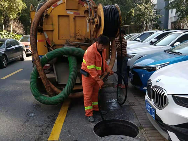 枫木镇排污管道清淤